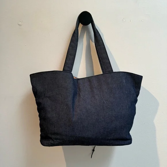 **SOLD*** Y2K Victoria’s Secret Lace Up Corset Tote - Picture 3 of 7